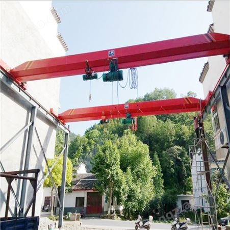 结构稳固7T低厂房使用航吊天车单梁桥式起重机