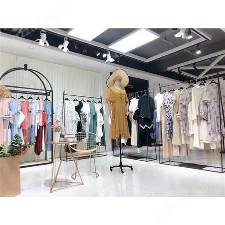 上海碧可2020夏季新款品牌折扣女装原创设计师风格休闲简约专柜品质直播货源