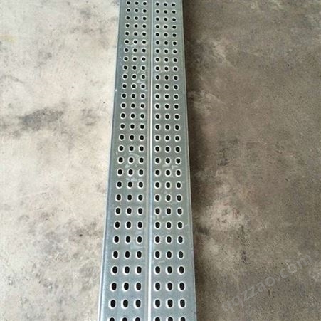 施工用挂钩式钢跳板 桥用钢跳板 大量供应 脚手架镀锌钢跳板 规格多样