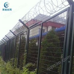 机场护栏网 刀片刺铁丝防爬围栏网浸塑护栏Y型柱钢丝网围墙